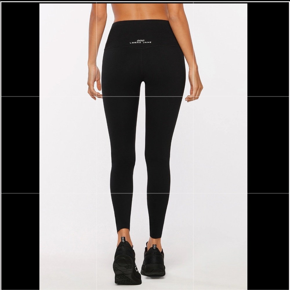 Lorna Jane leggings small